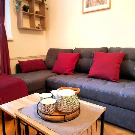 Cozyhome Medena Central, Quiet Premium Spot In Old Town * Bratislava