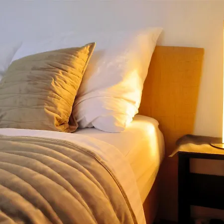 公寓 Cozyhome Medena Central, Quiet Premium Spot In Old Town *