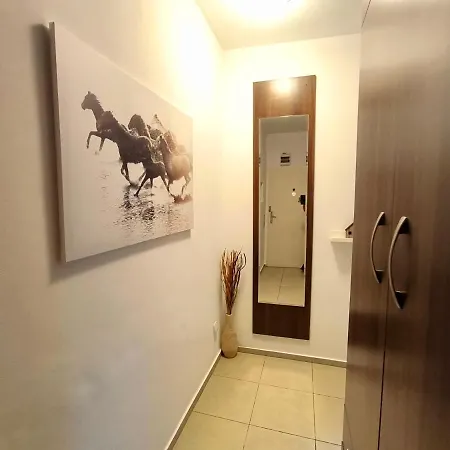 公寓 Cozyhome Medena Central, Quiet Premium Spot In Old Town *