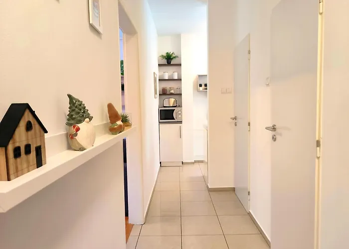 Cozyhome Medena Central, Quiet Premium Spot In Old Town 公寓