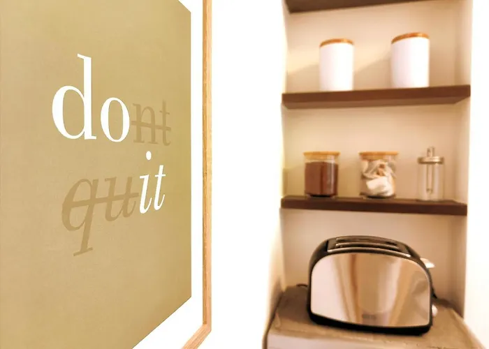 公寓 Cozyhome Medena Central, Quiet Premium Spot In Old Town